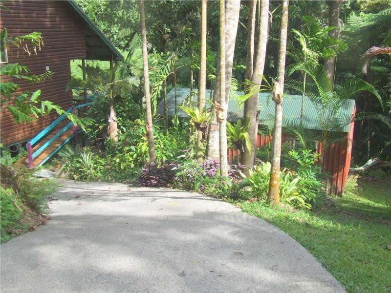 17 Kuranda Crescent, Kuranda QLD 4881