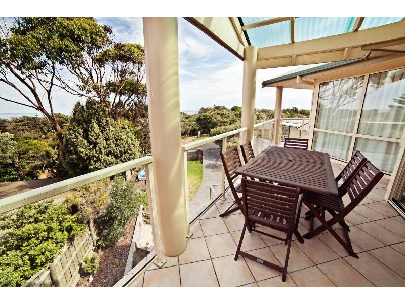 114 Surf Parade, Inverloch VIC 3996