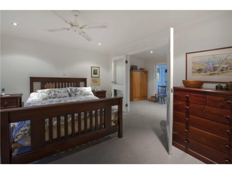109 Spring Gully Road, Clare SA 5453