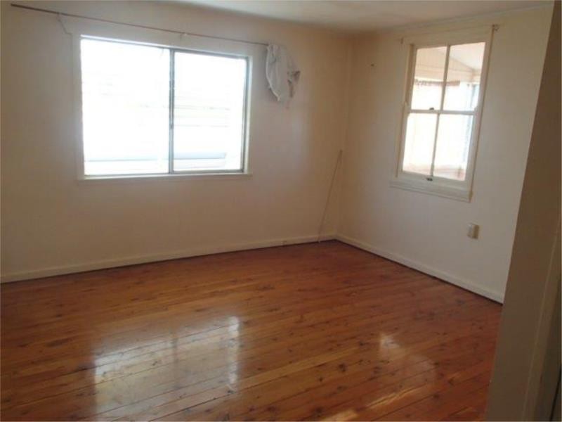 4 Queen Street, Inglewood QLD 4387