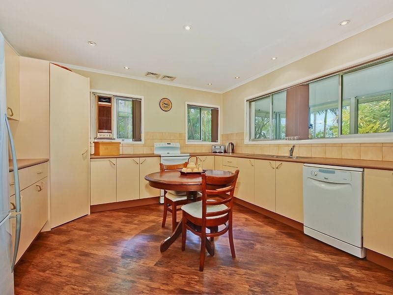 1318 Anzac Avenue, Kallangur QLD 4503