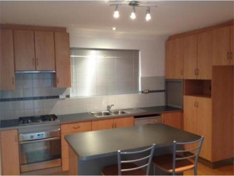 1/32 WESTBURY CRESCENT, Bicton WA 6157