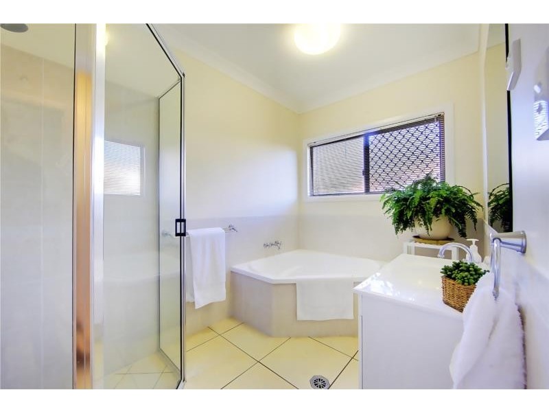 4 Northshore Circuit, Idalia QLD 4811