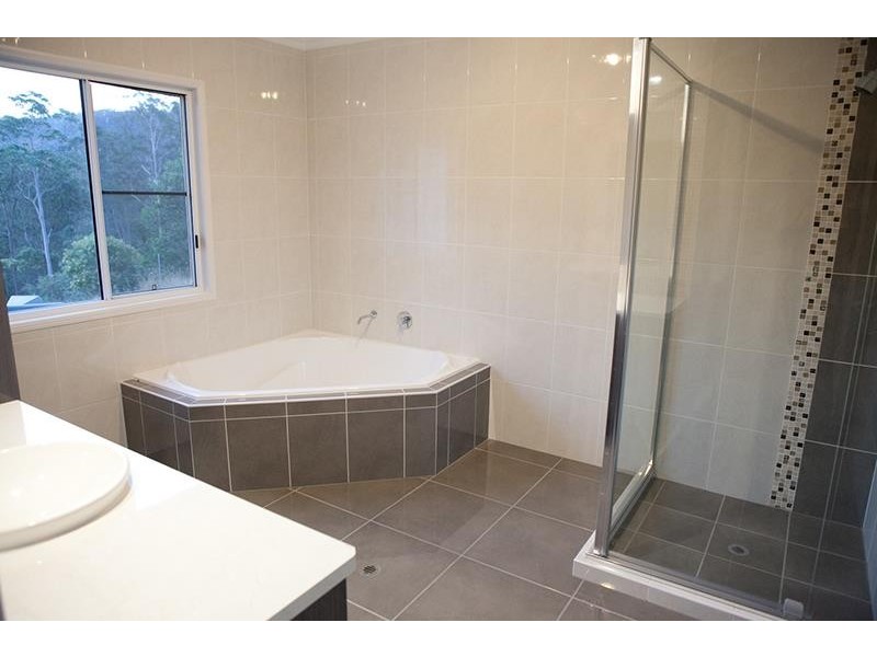 1/81 Tabletop Road, Withcott QLD 4352