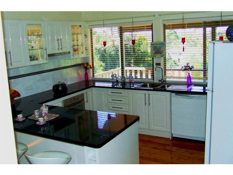 168 PLUCKS ROAD, Arana Hills QLD 4054