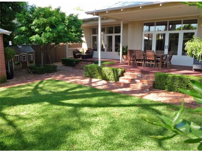 28 Harcourt Street, Inglewood WA 6052