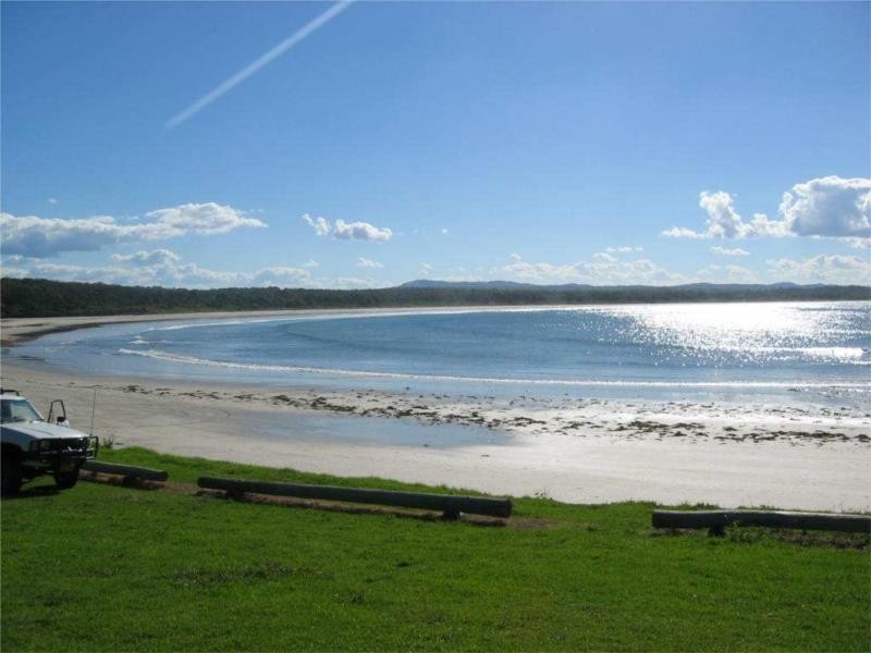 10 Third Avenue, Arrawarra Headland NSW 2456