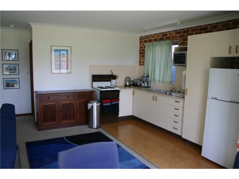 10 Third Avenue, Arrawarra Headland NSW 2456