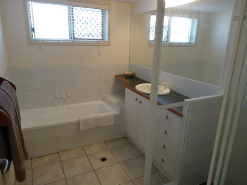 6 Avocet Court, Wurtulla QLD 4575