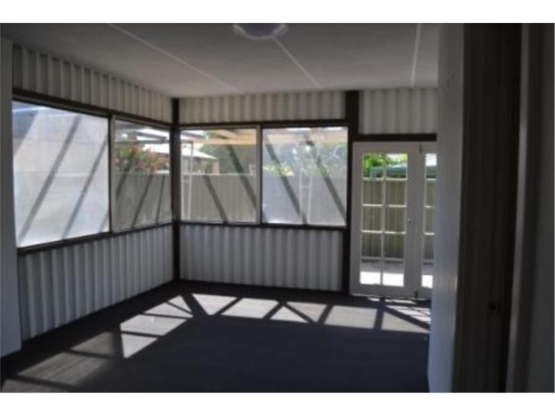 52 Victoria Street, Redcliffe WA 6104