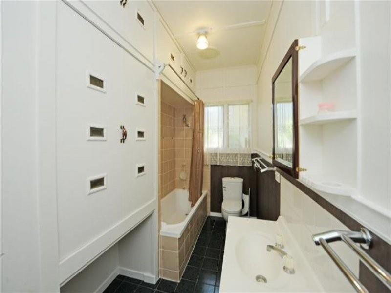 5 Wilmott Street, Gladstone QLD 4680