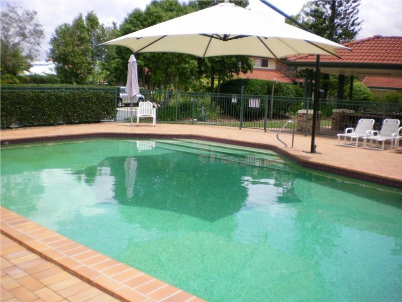 18/1-5 Santa Cruz Blvd, Clear Island Waters QLD 4226