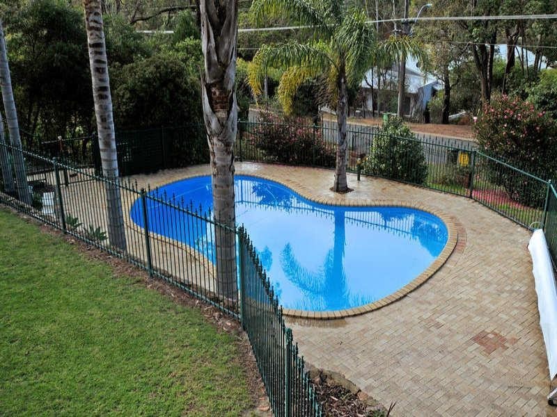 55 Spring Road, Kalamunda WA 6076