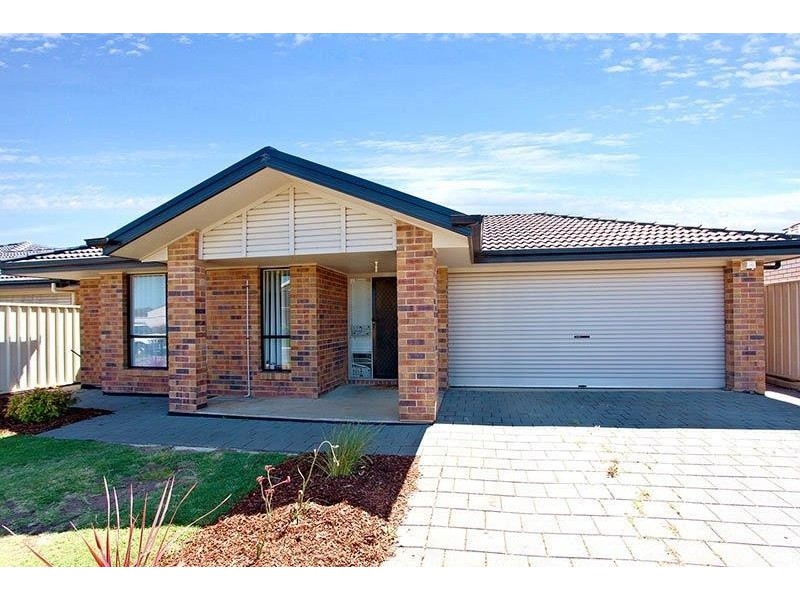 35 Banff Street, Burton SA 5110