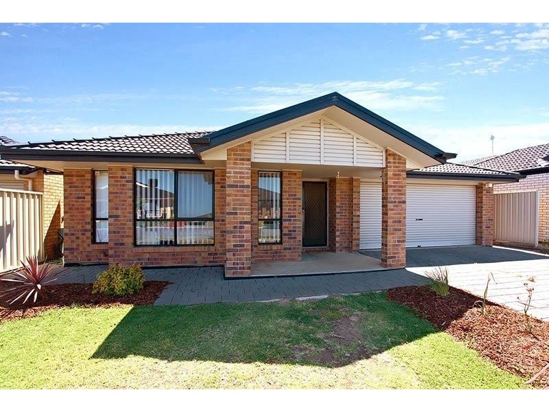 35 Banff Street, Burton SA 5110