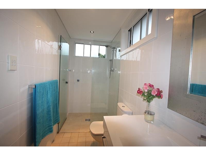 21 Makim Street, North Curl Curl NSW 2099