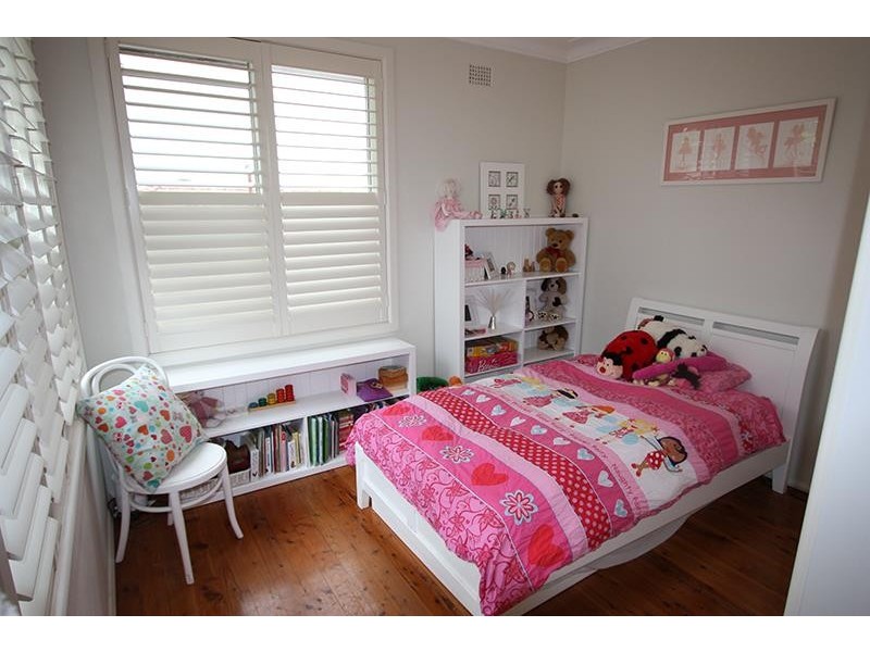 21 Makim Street, North Curl Curl NSW 2099