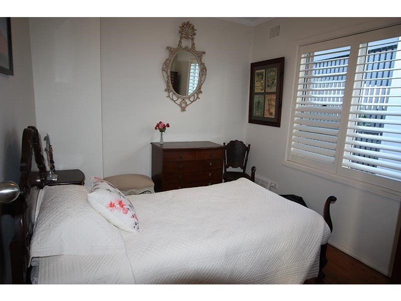 21 Makim Street, North Curl Curl NSW 2099
