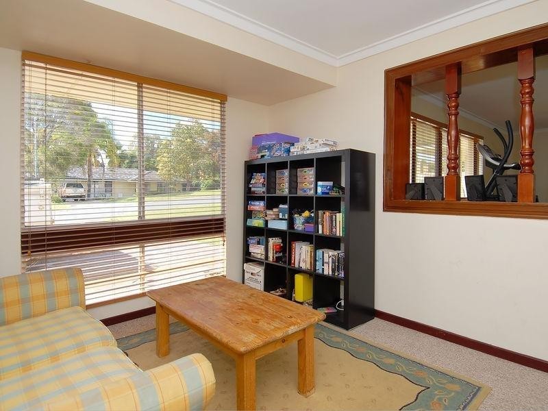 16 Yallambee Crescent, Wanneroo WA 6065