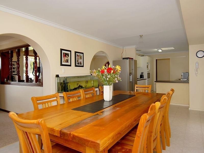 16 Yallambee Crescent, Wanneroo WA 6065