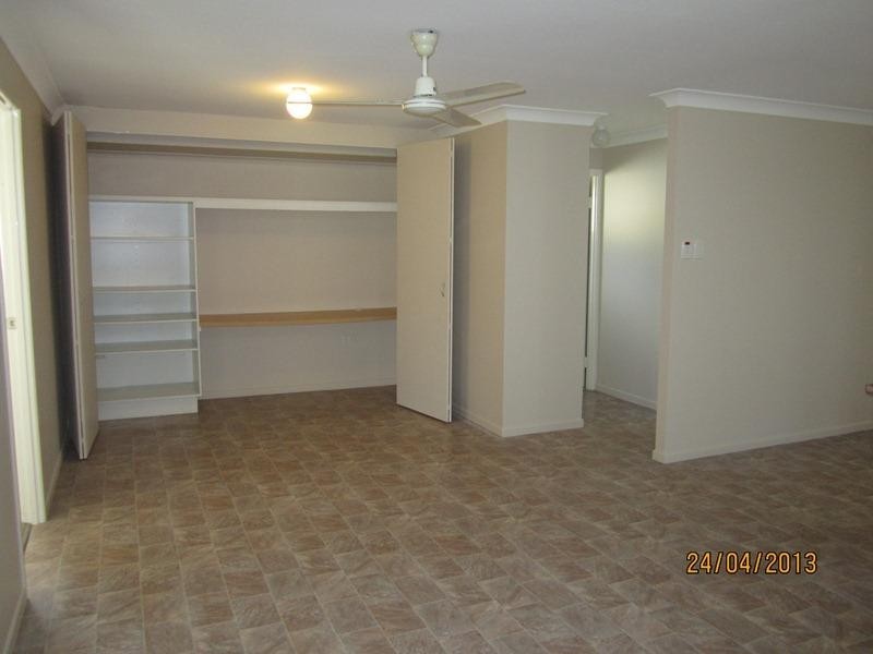 102 McLaughlin Street, Kawana QLD 4701
