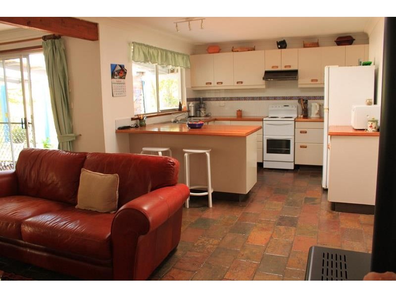 31 Vera Ave, Lemon Tree Passage NSW 2319