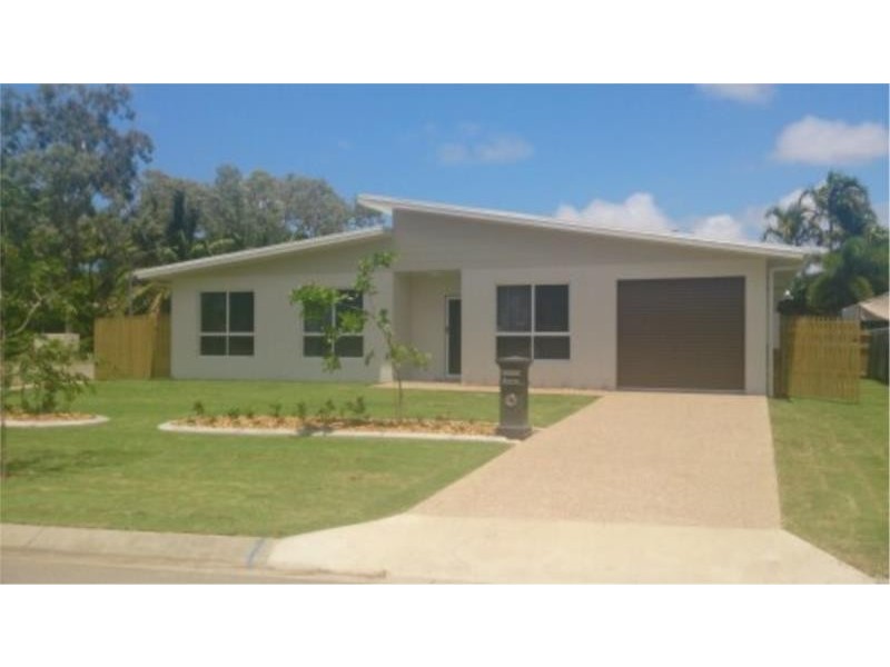 1 Alba Court, Bushland Beach QLD 4818