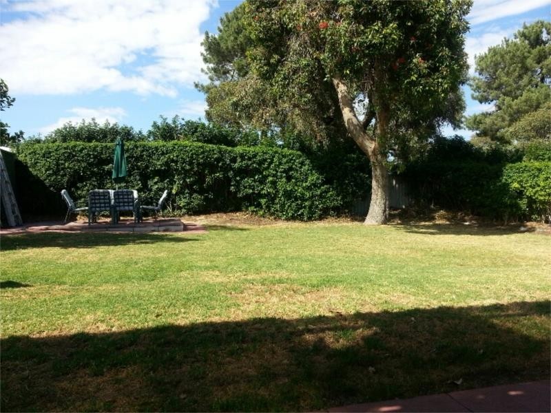 34 Stevens Road, High Wycombe WA 6057