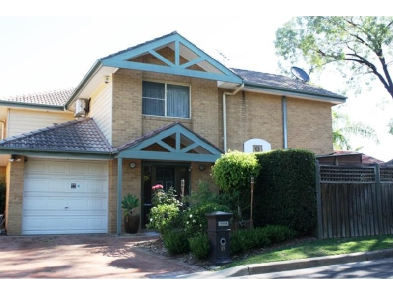 15 Mead Drive, Chipping Norton NSW 2170