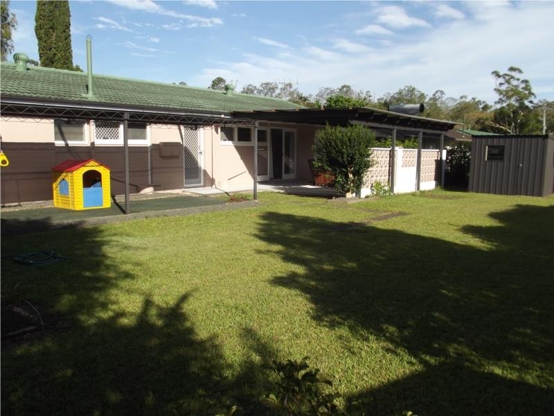 22 Cromarty Street, Kenmore QLD 4069
