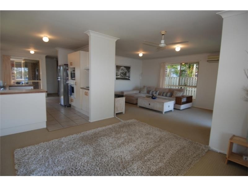 52 Dipper Drive, Burleigh Waters QLD 4220
