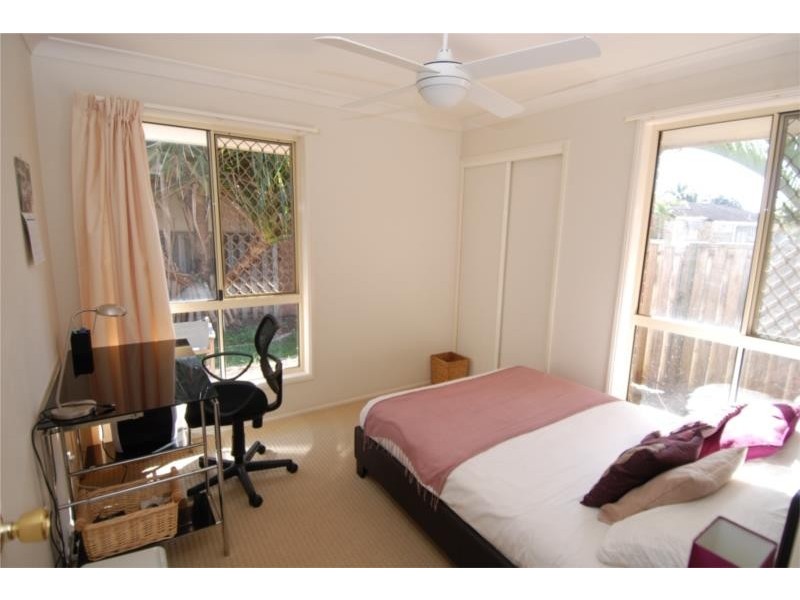 52 Dipper Drive, Burleigh Waters QLD 4220