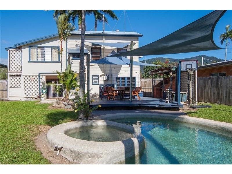 569 Mulgrave Road, Earlville QLD 4870
