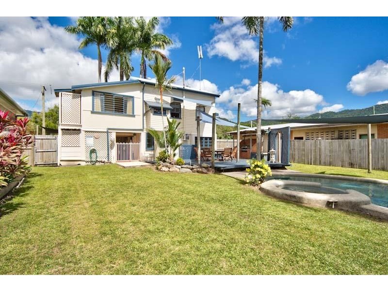 569 Mulgrave Road, Earlville QLD 4870