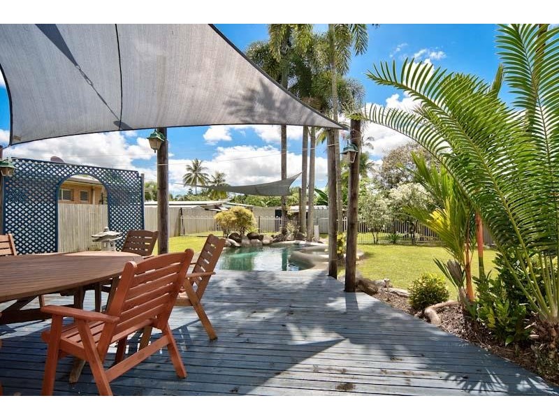 569 Mulgrave Road, Earlville QLD 4870