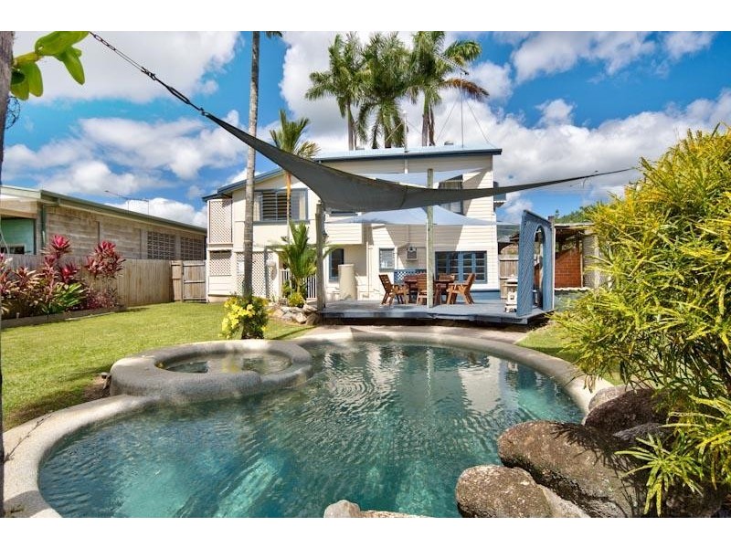 569 Mulgrave Road, Earlville QLD 4870