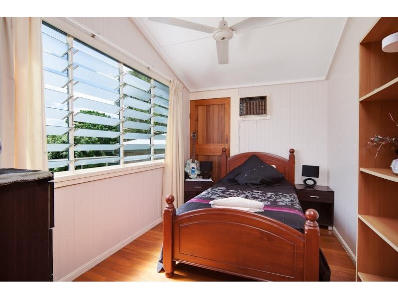 569 Mulgrave Road, Earlville QLD 4870