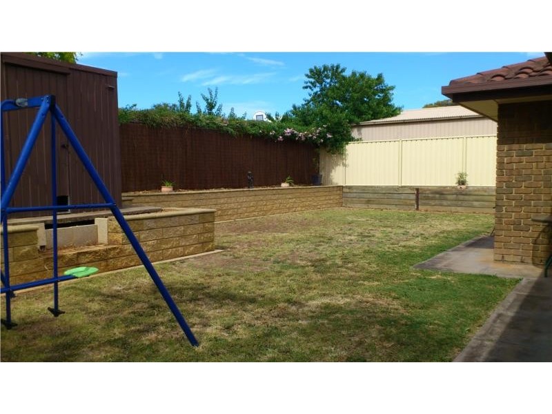 10 Mona Court, Modbury Heights SA 5092