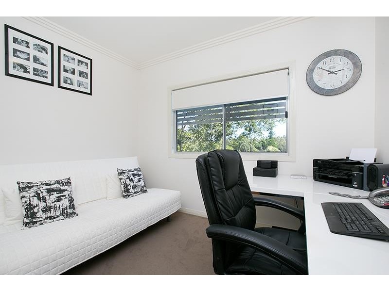 9/17 MARSHALL LANE, Kenmore QLD 4069