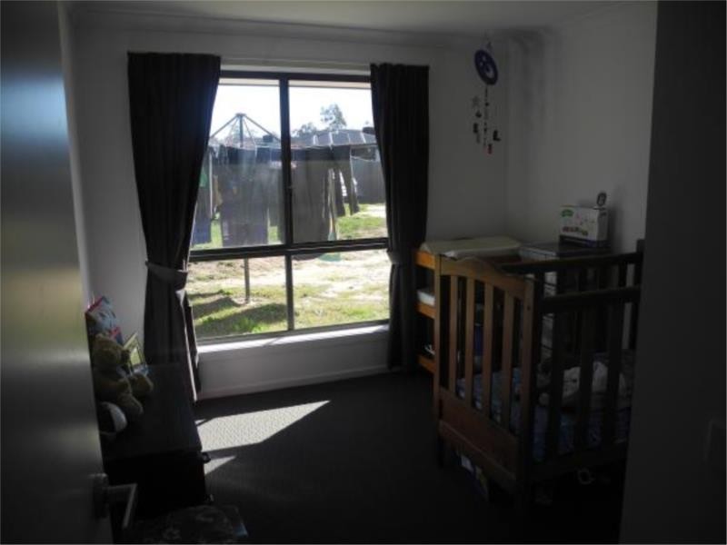 83 Oxford Drive, Thurgoona NSW 2640