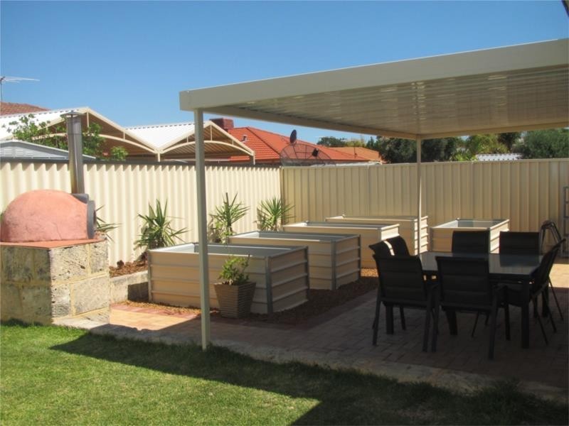 69 Christian Circle, Quinns Rocks WA 6030