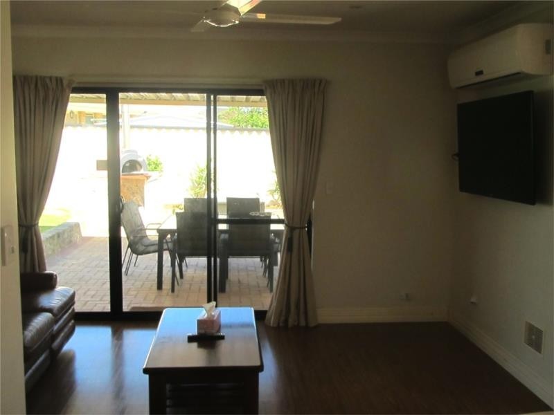 69 Christian Circle, Quinns Rocks WA 6030