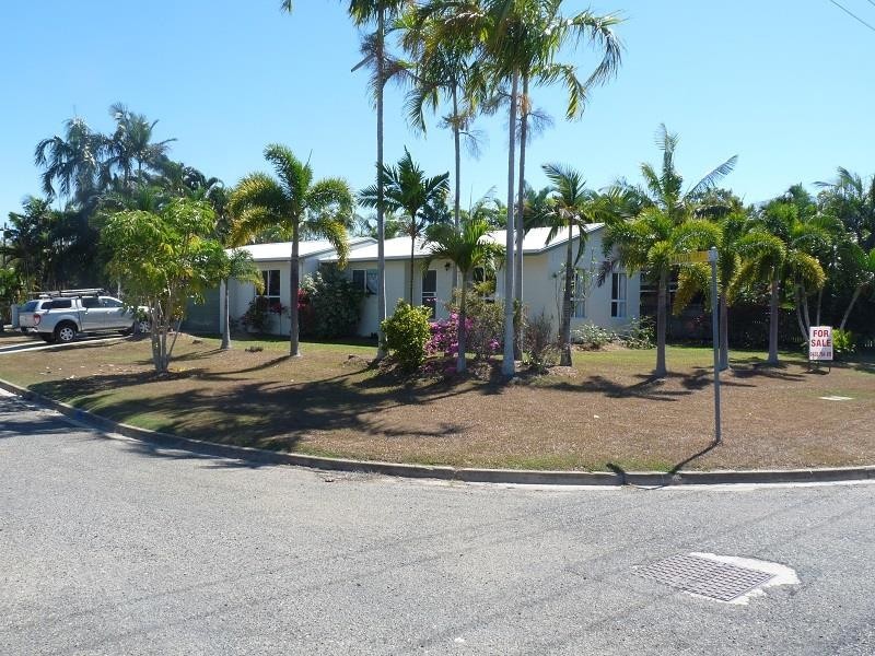 242 Balgal Beach Road, Balgal Beach QLD 4816