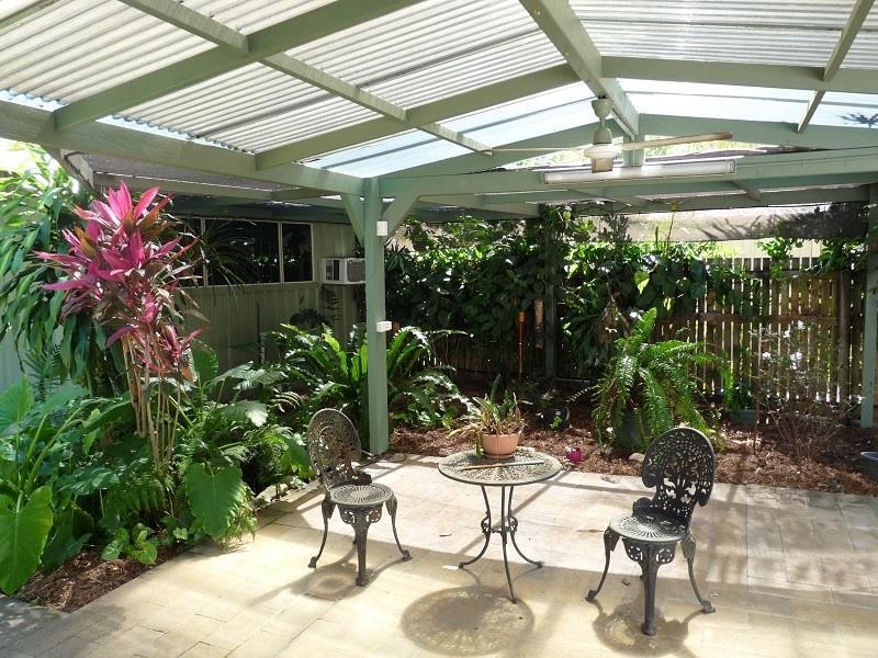 242 Balgal Beach Road, Balgal Beach QLD 4816
