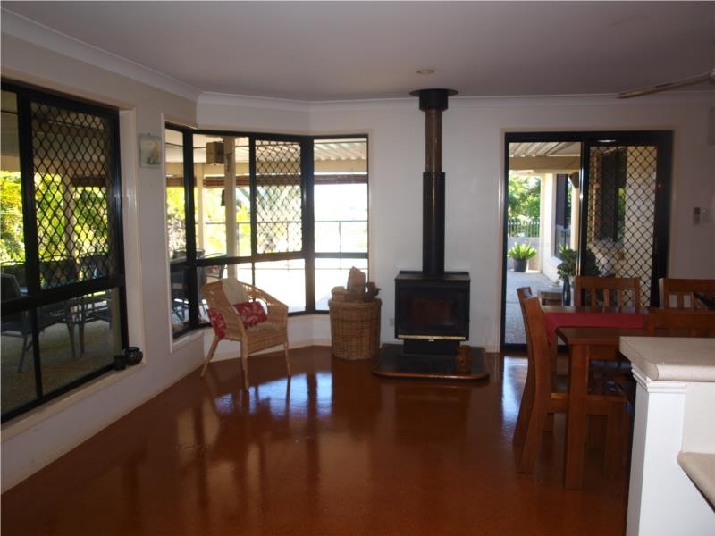 49 Carseldine Street, Kilcoy QLD 4515