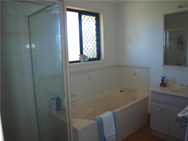 49 Carseldine Street, Kilcoy QLD 4515