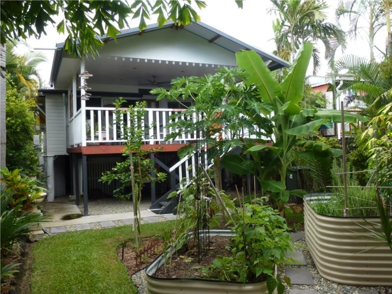 360 Draper Street, Parramatta Park QLD 4870