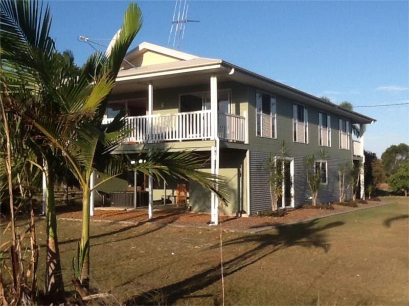 93 Lakeview Drive, Alloway QLD 4670