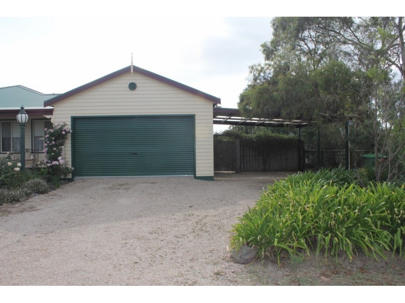 14 Dawsons Cove Drive, Newlands Arm VIC 3875