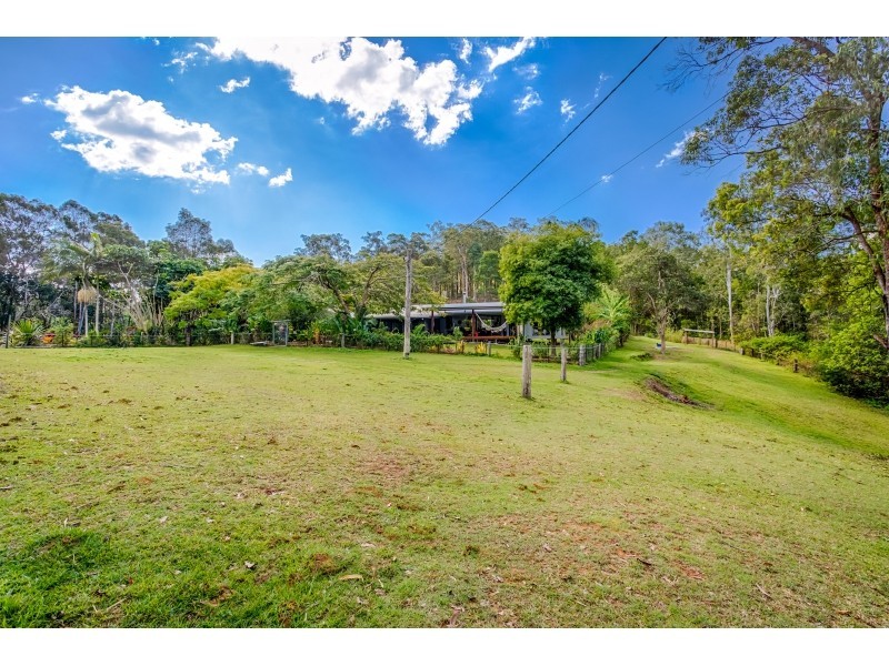 132 Creightons Road, Yandina QLD 4561
